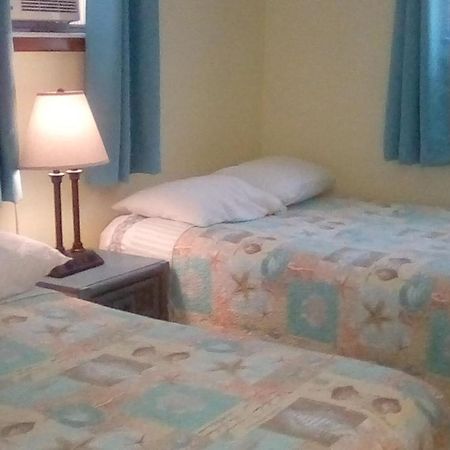 The Holiday Court Villas And Suites Fort Myers Beach Eksteriør bilde