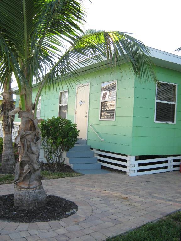 The Holiday Court Villas And Suites Fort Myers Beach Rom bilde