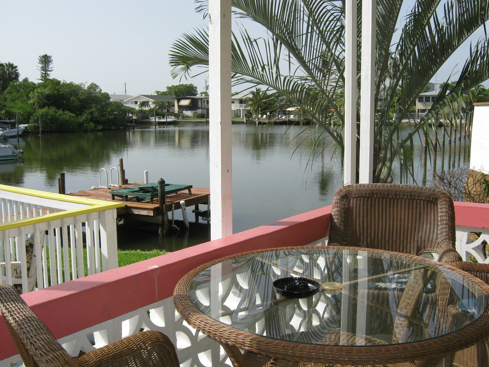 The Holiday Court Villas And Suites Fort Myers Beach Eksteriør bilde